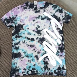 Victoria's secret shirt